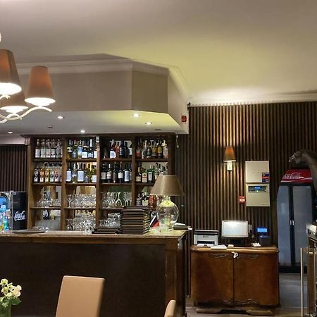 Hotel Kresowianka Конин Экстерьер фото