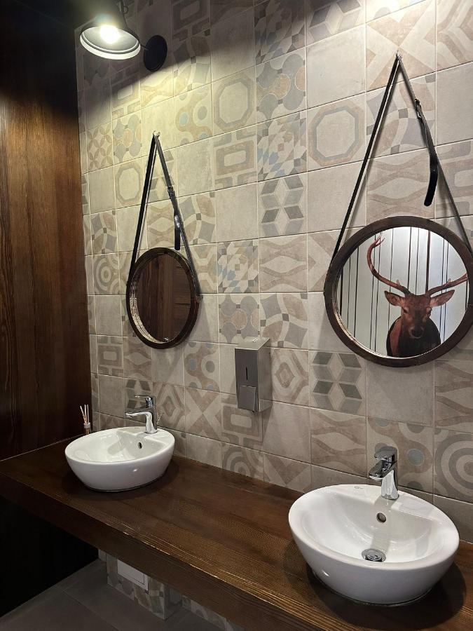 Hotel Kresowianka Конин Экстерьер фото